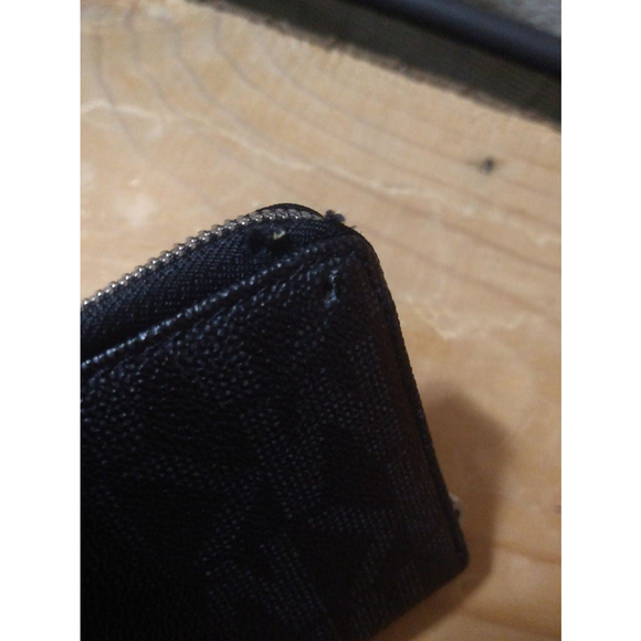 MK wallet - Picture 3 of 12